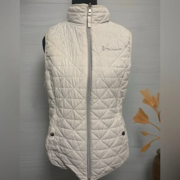 Women’s reversible Free Country puffer vest Sz‎ M (no size tag) - Picture 2 of 4